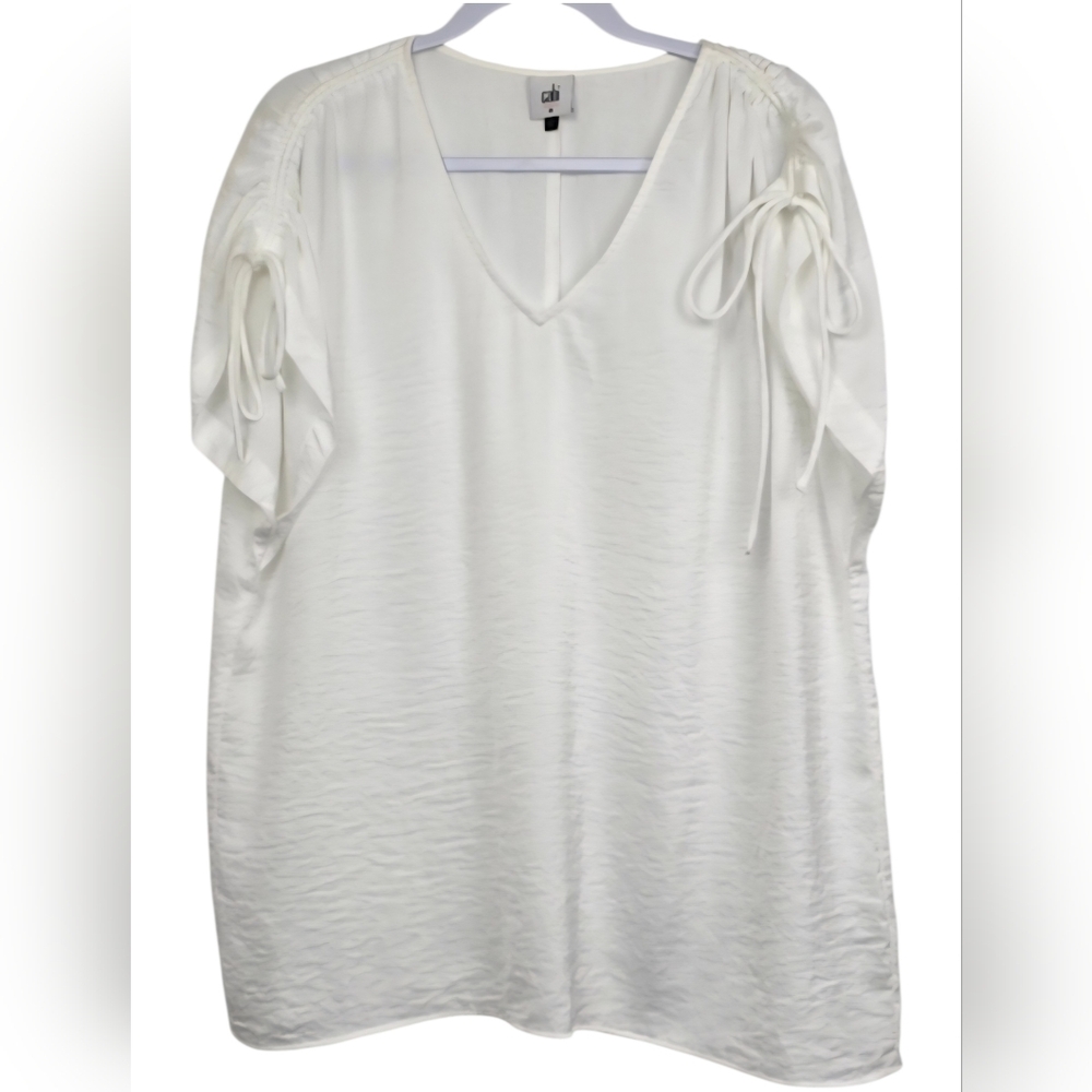 CAbi Seaside Ivory Dolman V-Neck Blouse Size M Adjustable Tie Sleeve